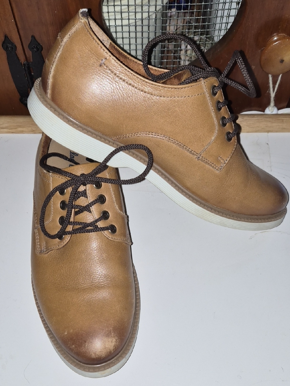Flag Ltd. Classic Tan Leather Lace-Up Big Boy's Shoes 4M